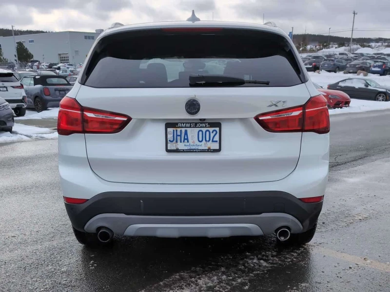 BMW X1 xDrive28i X Line | PANO | HUD | 2 КЛЮЧА | CARFAX, снимка 4 - Автомобили и джипове - 53568116