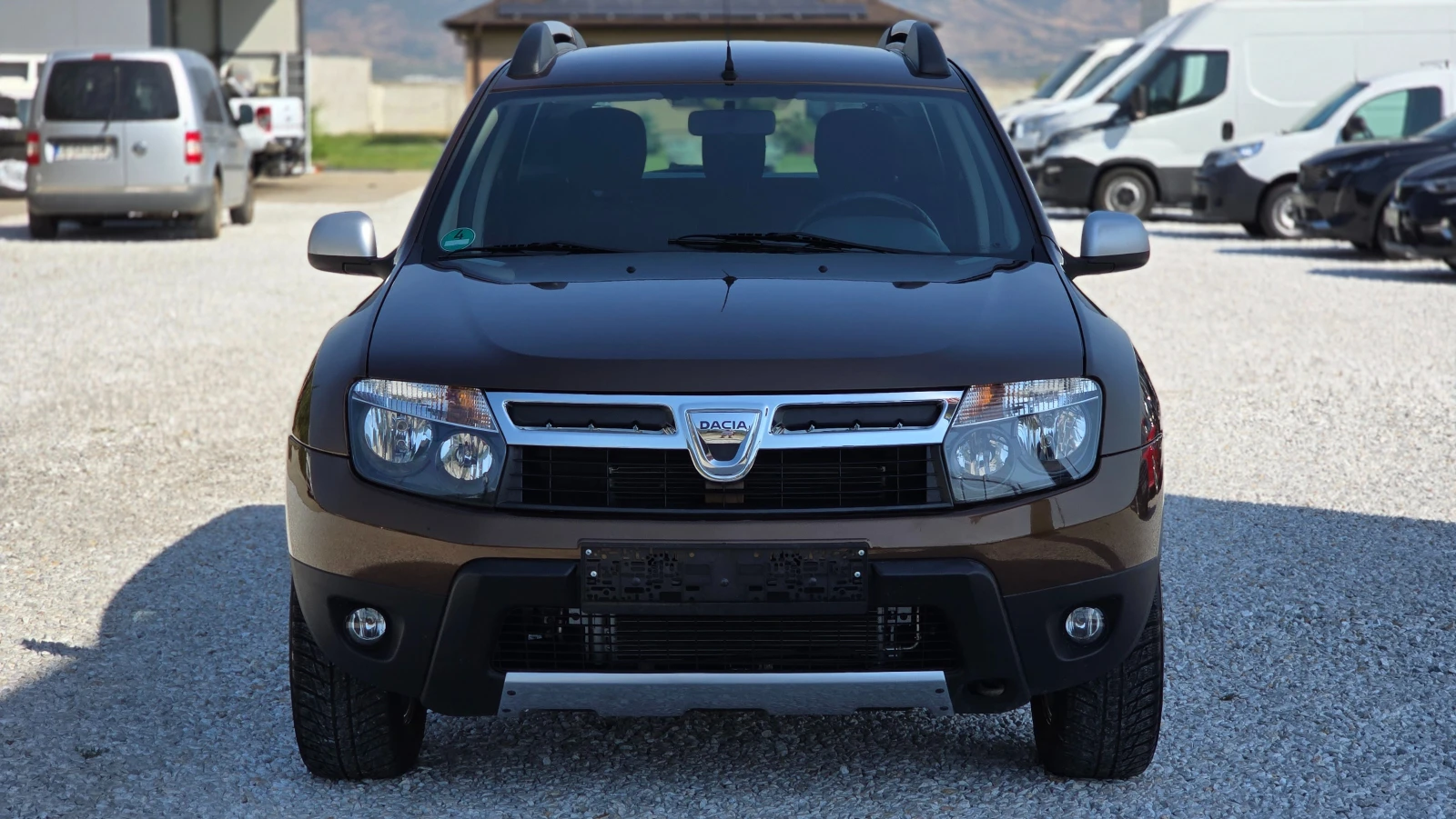 Dacia Duster 1.6 * 4x4*  - изображение 2