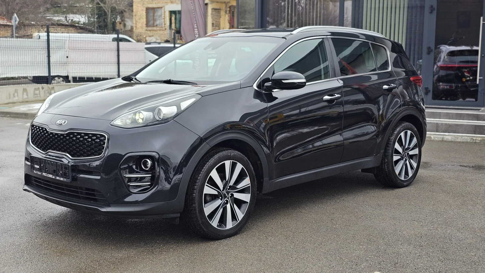 Kia Sportage 1.7CRDi 6SP IT-СЕРВИЗНА ИСТ.-ТОП СЪСТ.-ЛИЗИНГ - изображение 3