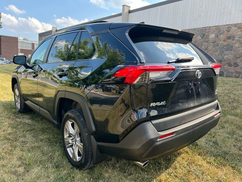 Toyota Rav4 XLE AWD* ПОДГРЕВ* КАМЕРА* KEYLESS - изображение 7