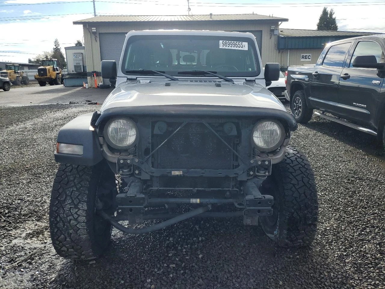 Jeep Gladiator SPORT / РЪЧКА  - изображение 2