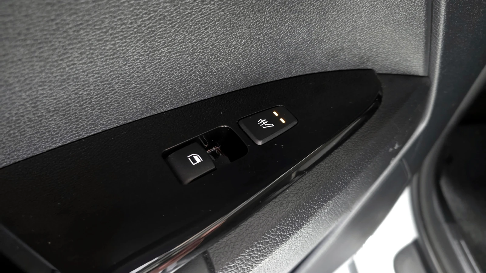 Kia Sportage 2.0diesel 2WD Noblesse autogeorge.com, снимка 17 - Автомобили и джипове - 53894200