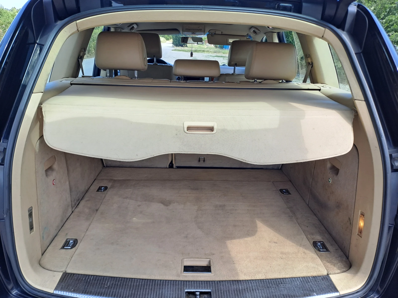 VW Touareg 2.5TDI, снимка 8 - Автомобили и джипове - 54004061