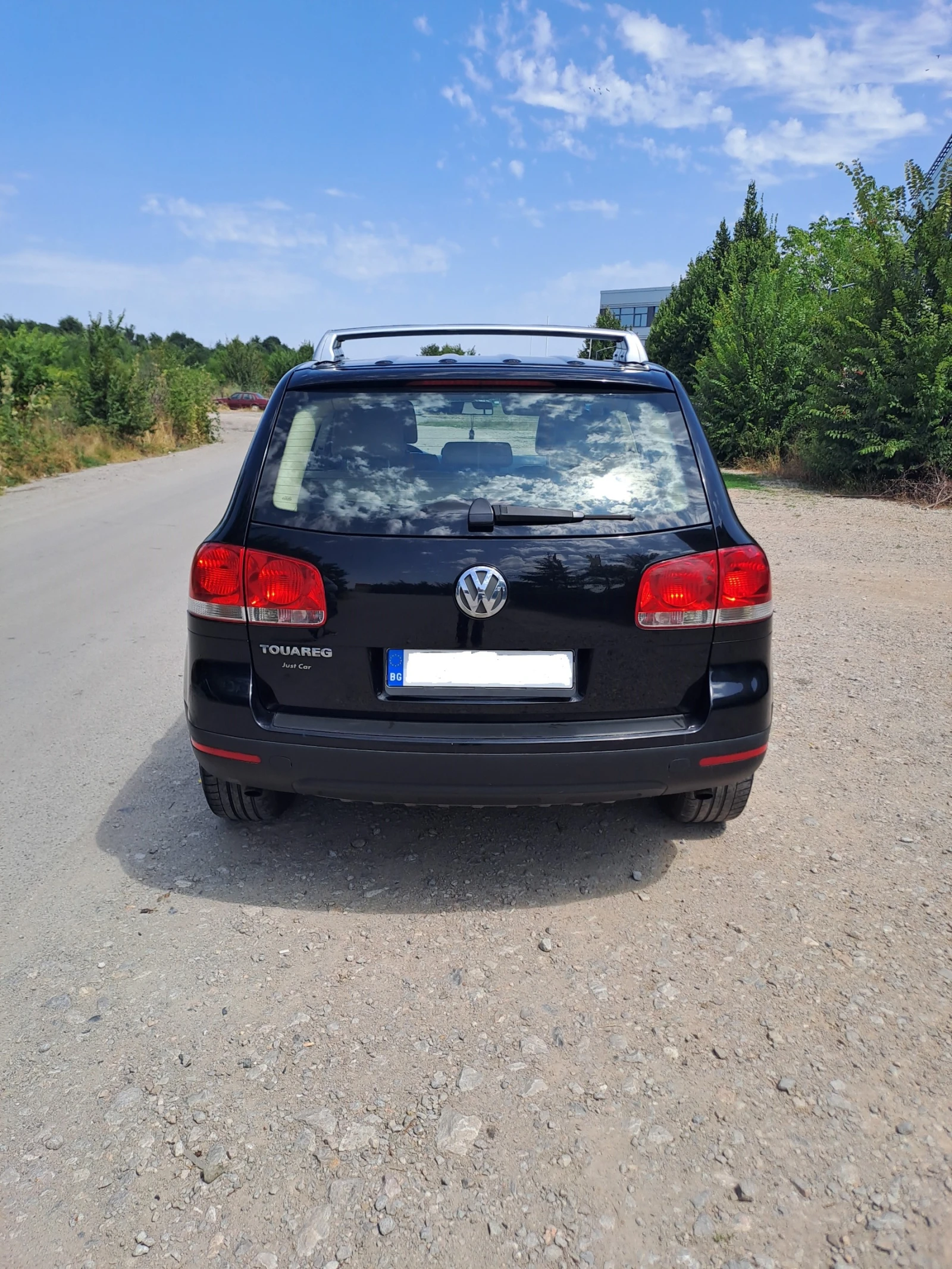 VW Touareg 2.5TDI, снимка 2 - Автомобили и джипове - 54004061