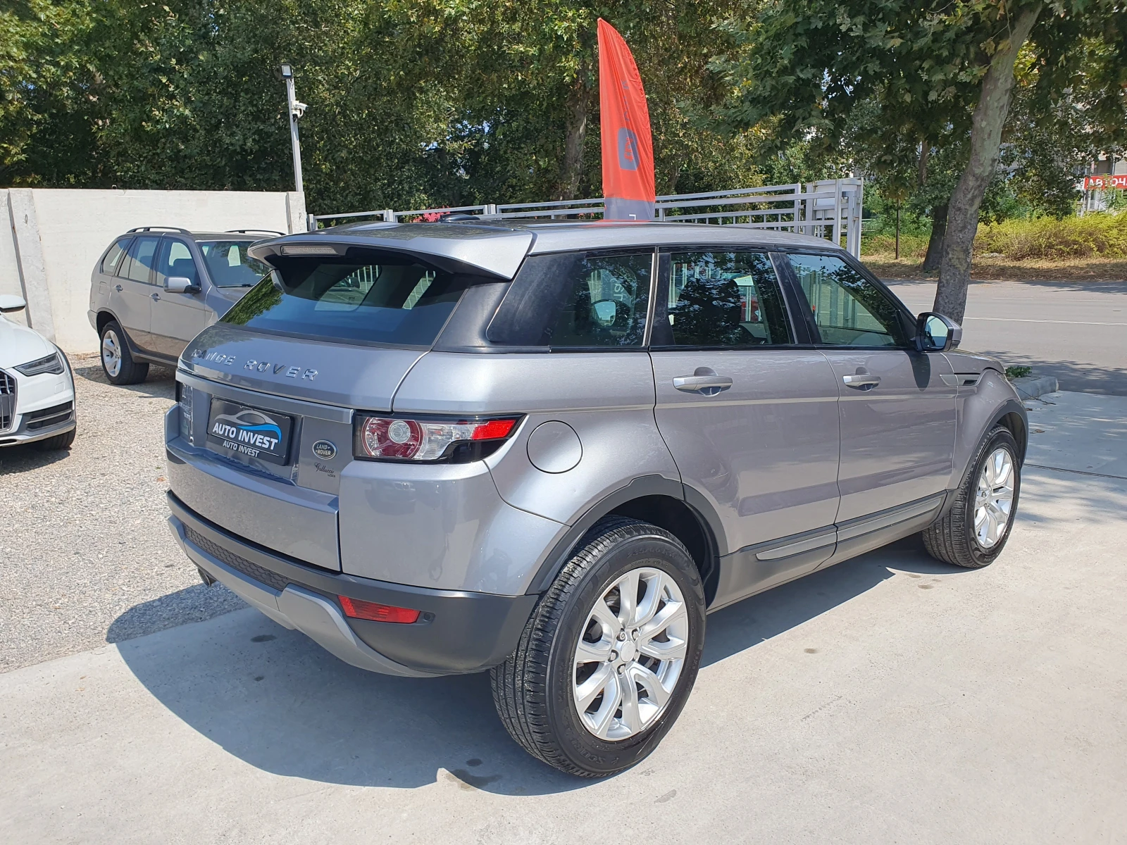 Land Rover Evoque 2.2/150ks, снимка 7 - Автомобили и джипове - 54005815