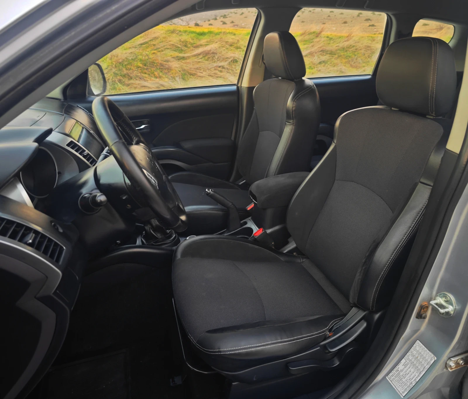 Peugeot 4007 2.2 hdi  NAVI  4x4, снимка 6 - Автомобили и джипове - 54541722