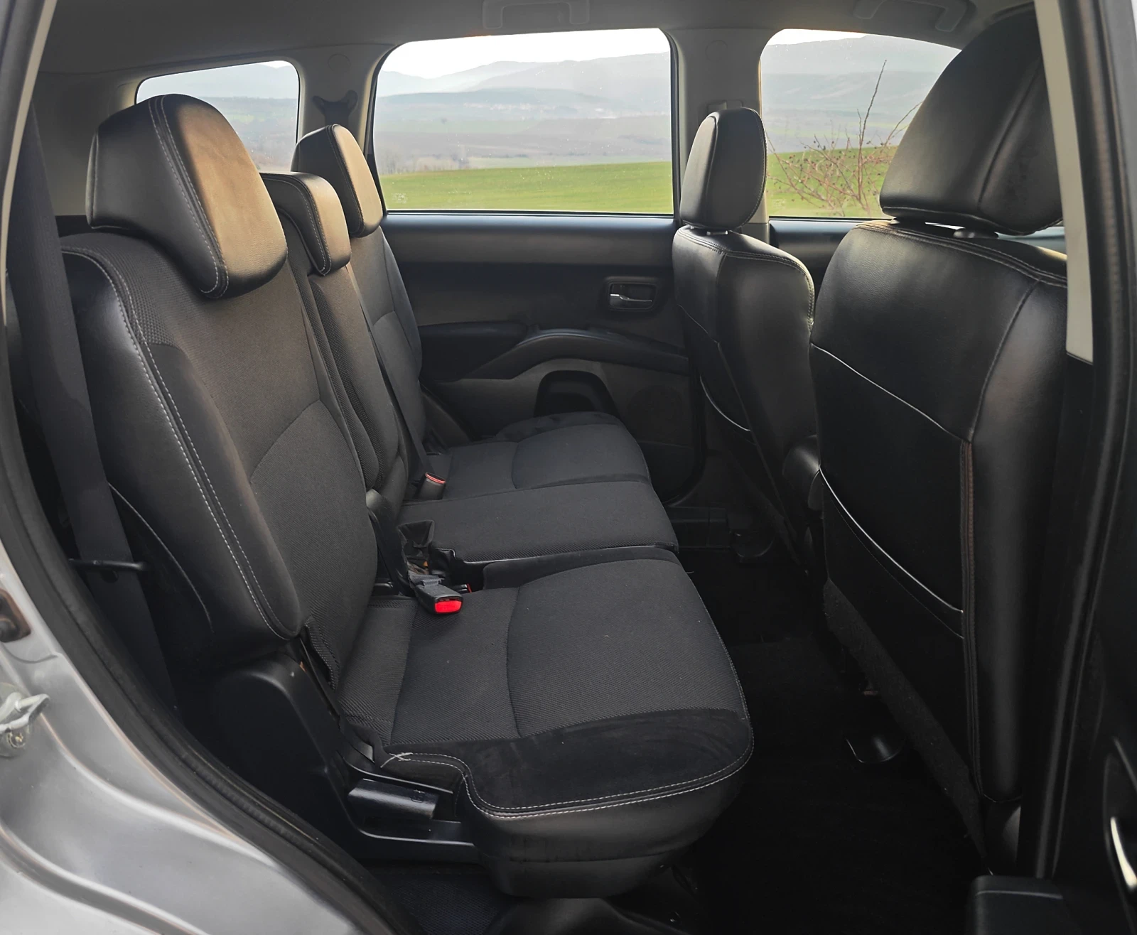 Peugeot 4007 2.2 hdi  NAVI  4x4, снимка 8 - Автомобили и джипове - 54541722