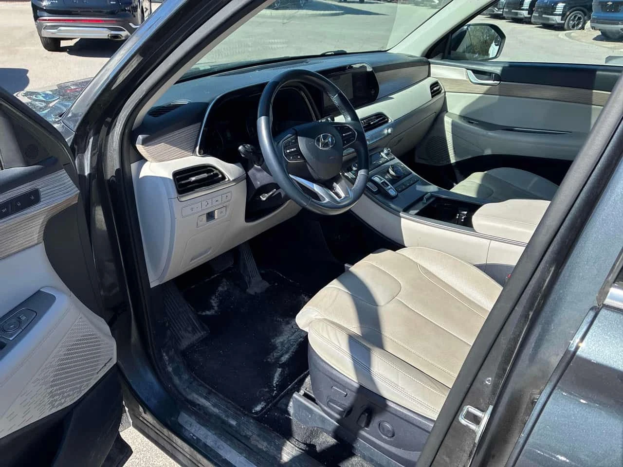 Hyundai Palisade * Luxury * 360 * ДИСТРОНИК * ОБДУХВАНЕ * ПАМЕТ, снимка 5 - Автомобили и джипове - 54623645