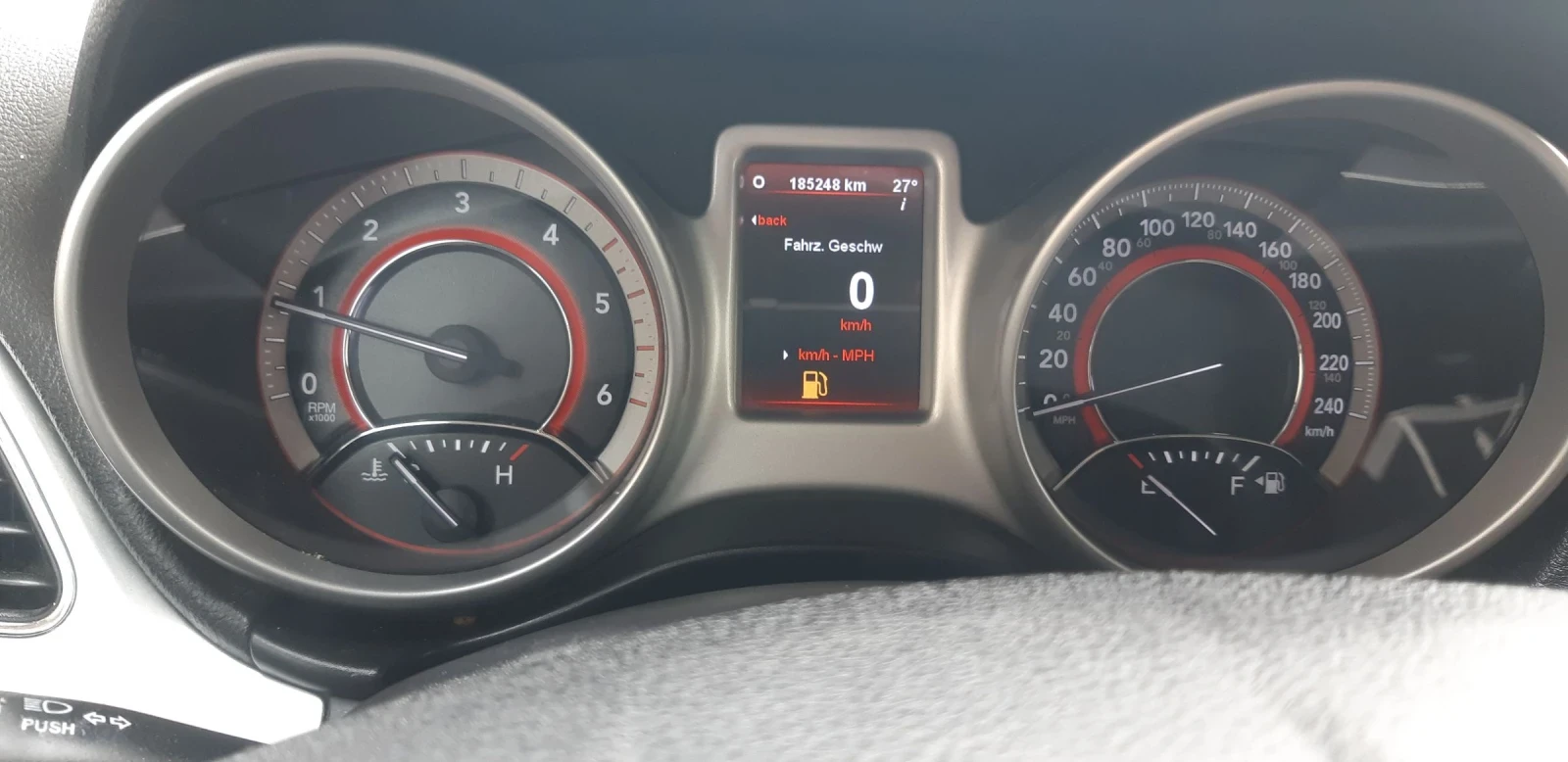 Fiat Freemont 2.0-140 кс, 7места, снимка 10 - Автомобили и джипове - 54857738