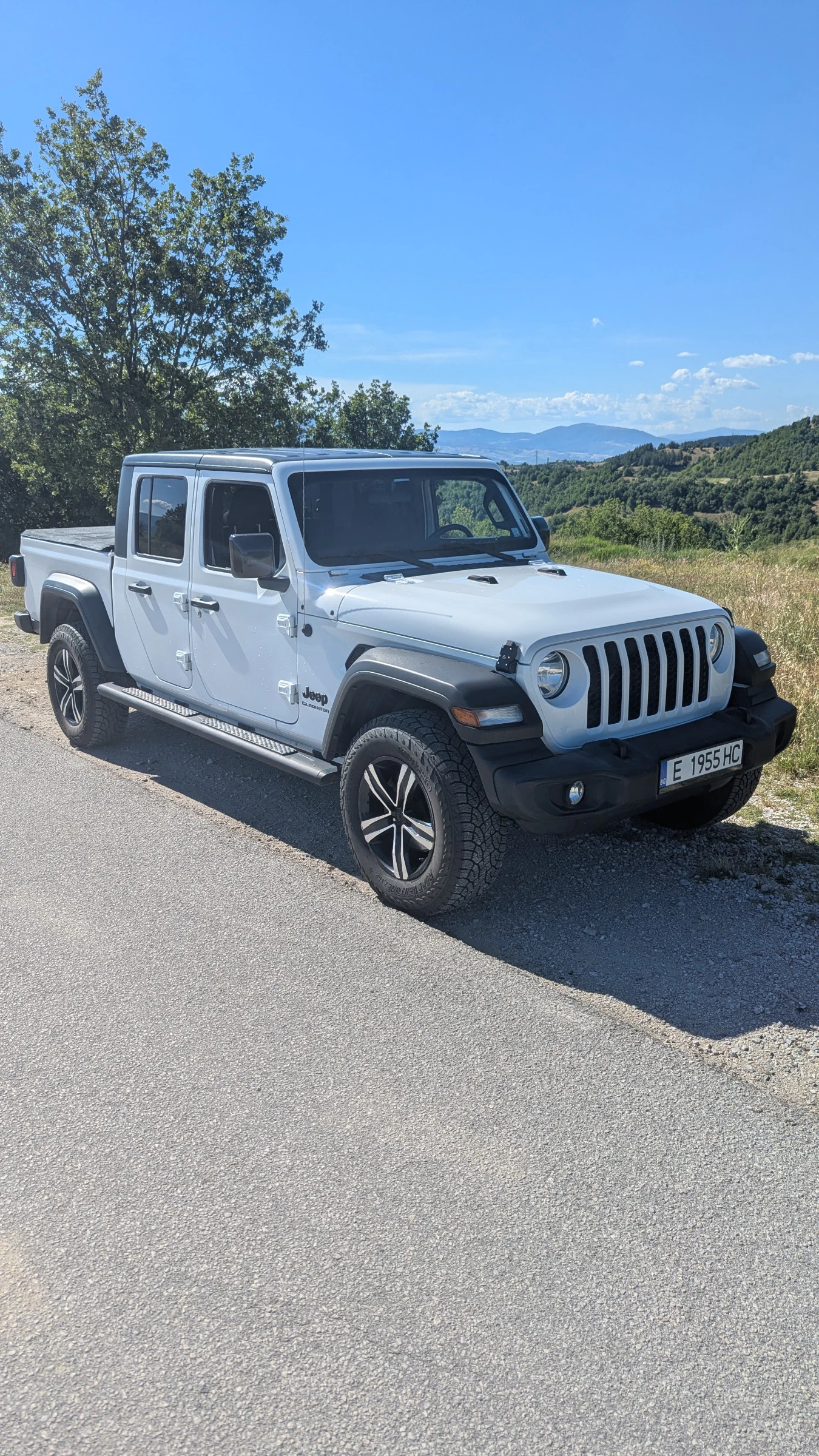 Jeep Gladiator, снимка 3 - Автомобили и джипове - 54903521