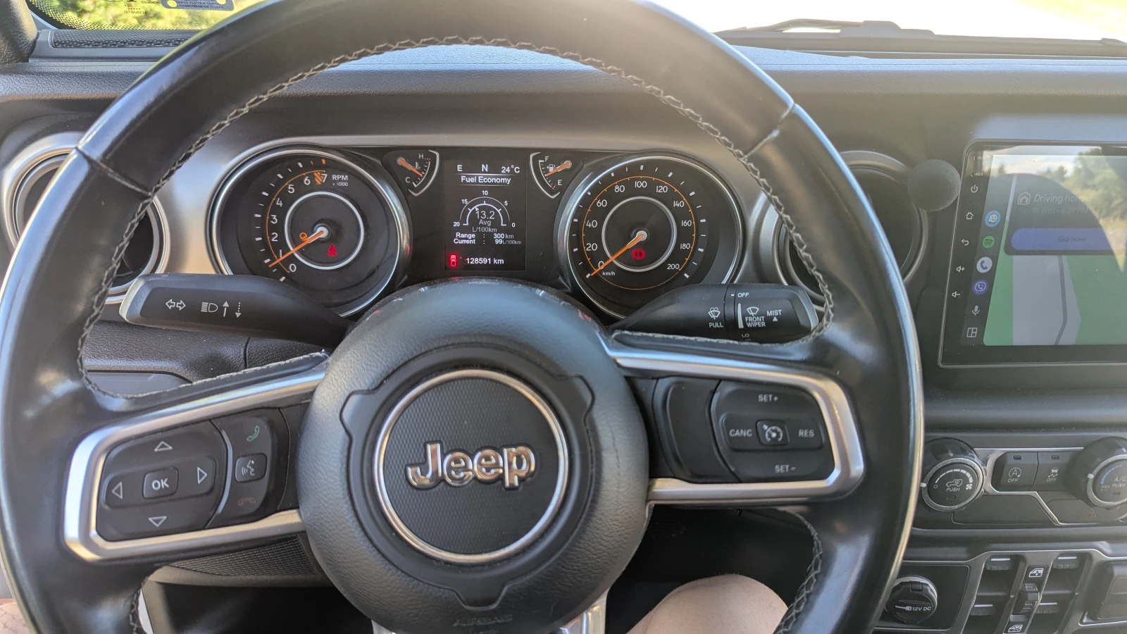 Jeep Gladiator, снимка 12 - Автомобили и джипове - 54903521