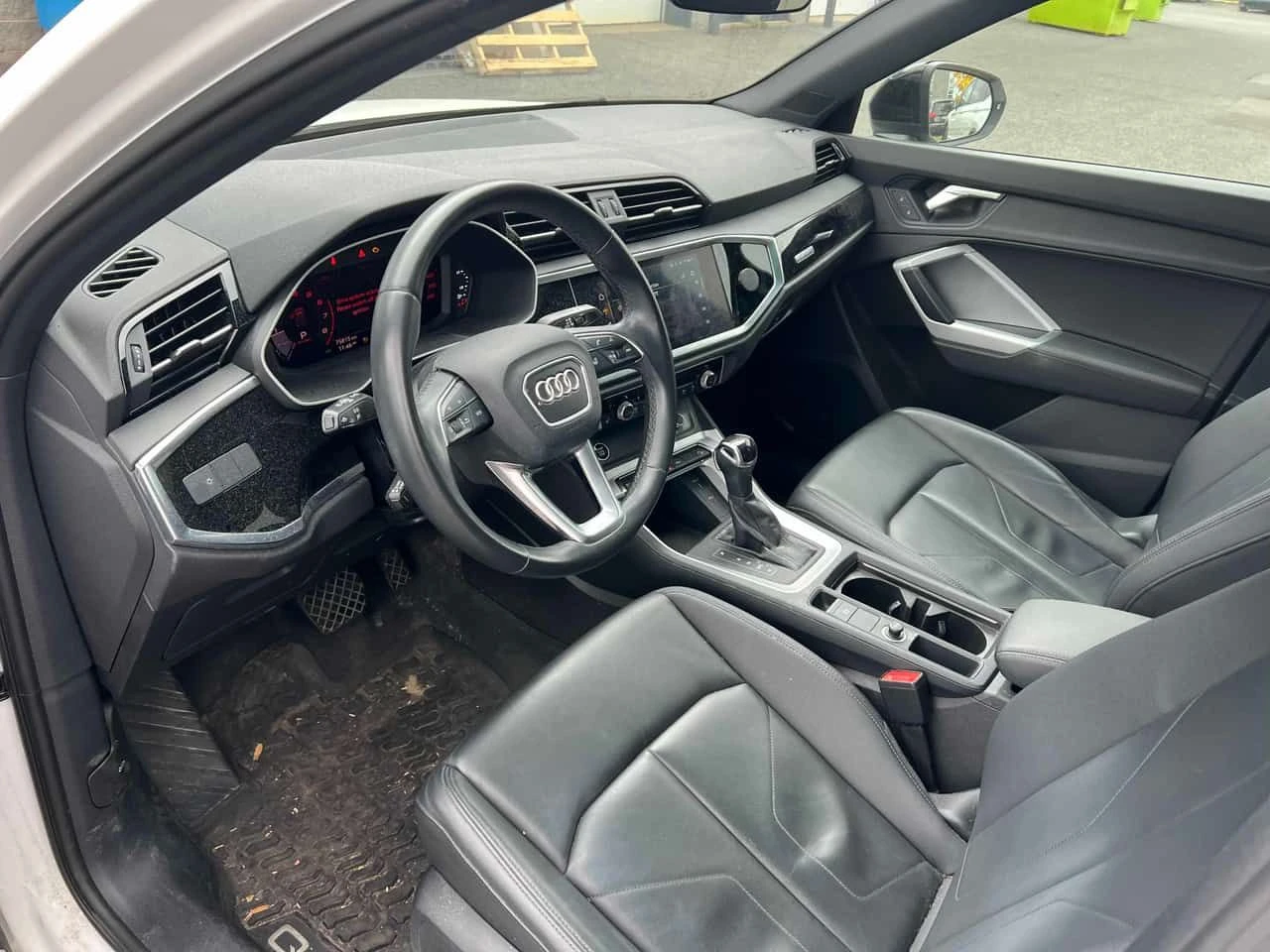 Audi Q3 * Premium 40 TFSI quattro * CARFAX * АВТОКРЕДИТ, снимка 5 - Автомобили и джипове - 55093981