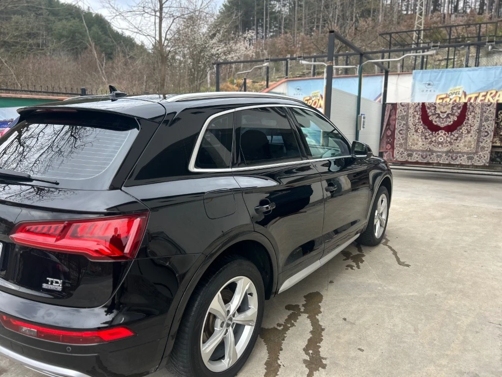 Audi Q5 Quattro, снимка 4 - Автомобили и джипове - 55345740