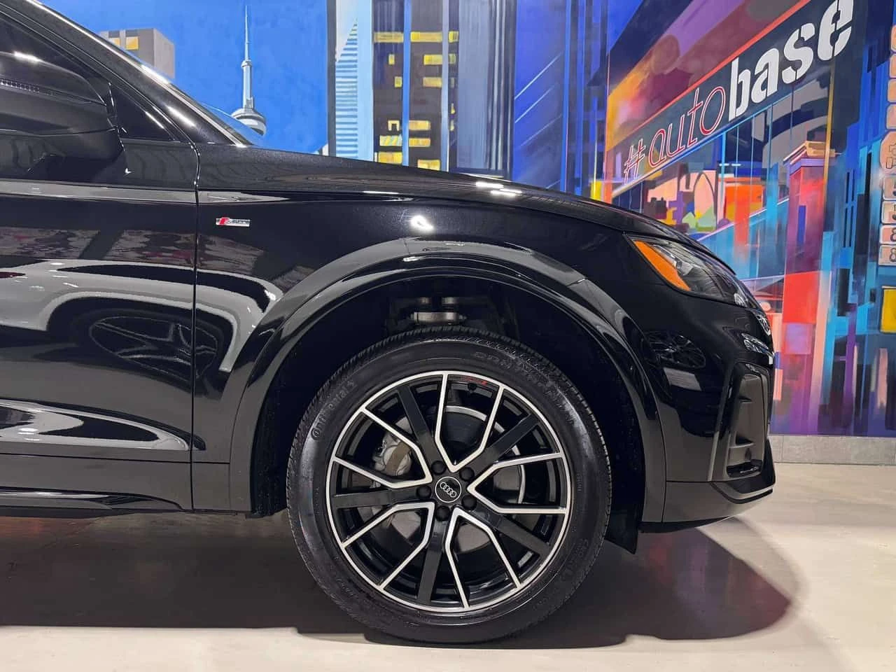 Audi Q5 * QUATTRO S LINE BLACK! * CARFAX * БЕЗ ПЪРВОНАЧАЛН, снимка 6 - Автомобили и джипове - 55466456
