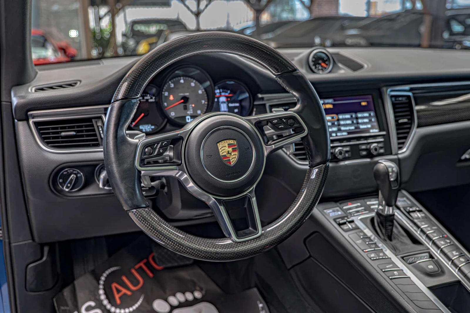 Porsche Macan S/Carbon/PDLS/Chrono/Обдухване/Камера/Панорама, снимка 11 - Автомобили и джипове - 55668648