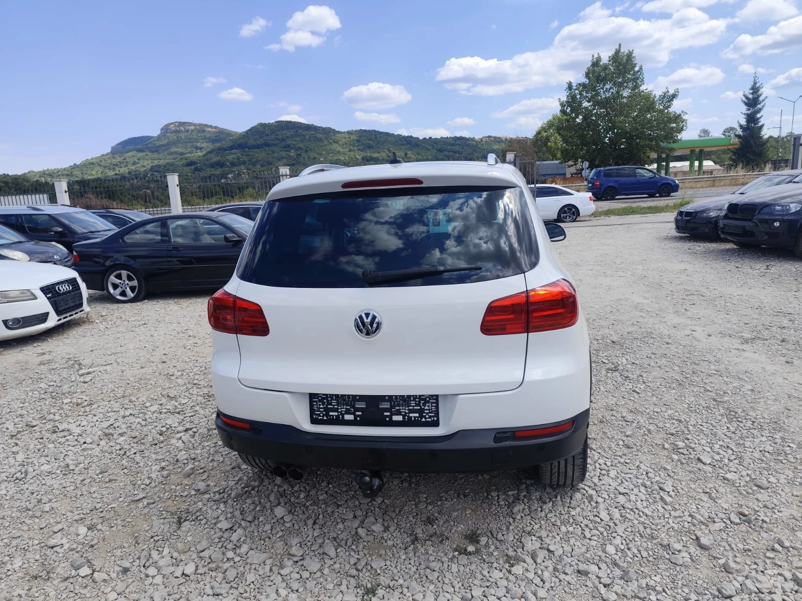 VW Tiguan 2.0 дизел 4х4, снимка 6 - Автомобили и джипове - 55706833