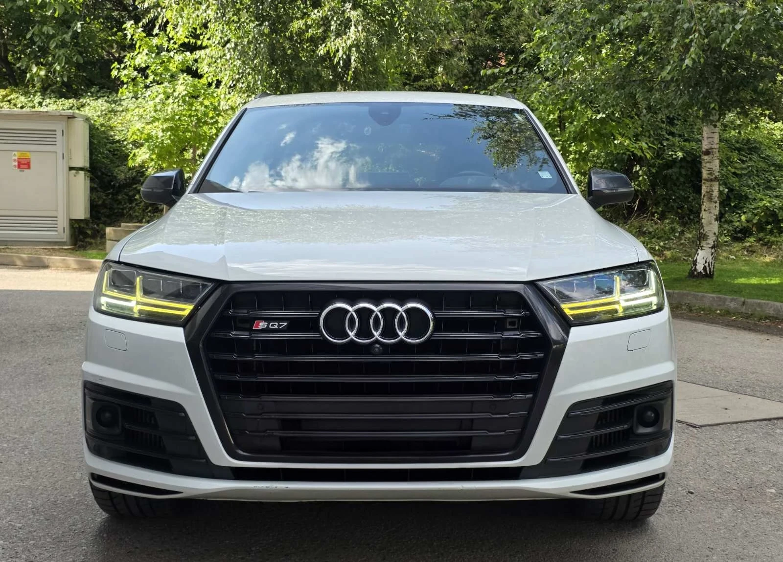 Audi SQ7 4.0TDI / MATRIX / 360 КАМЕРА, снимка 2 - Автомобили и джипове - 55829962
