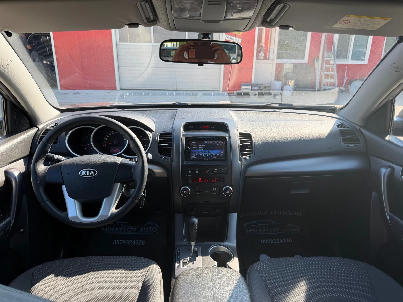 Kia Sorento 2.2CRDI AVTOMAT= AWD= NAVI, снимка 11 - Автомобили и джипове - 55848003