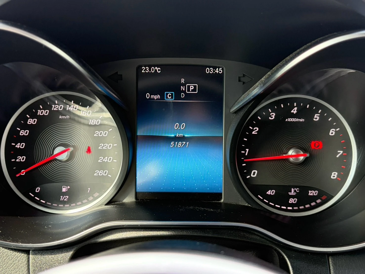 Mercedes-Benz GLC 300 / Carfax / Camera / Автокредит / , снимка 8 - Автомобили и джипове - 55986668