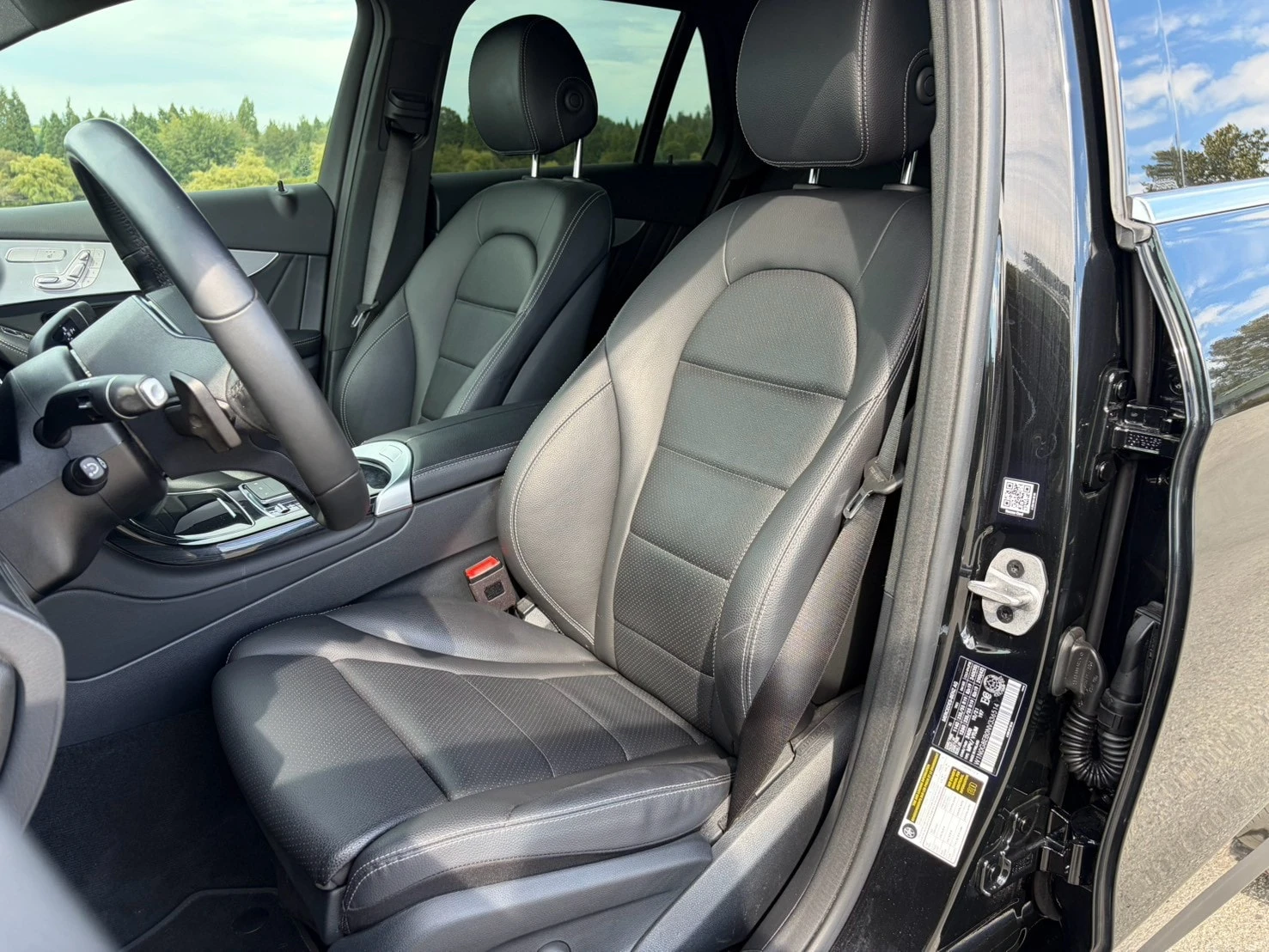 Mercedes-Benz GLC 300 / Carfax / Camera / Автокредит / , снимка 5 - Автомобили и джипове - 55986668