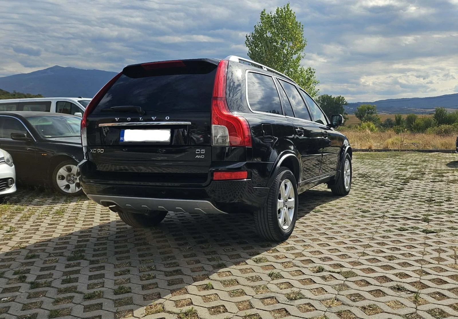 Volvo Xc90, снимка 4 - Автомобили и джипове - 56166154