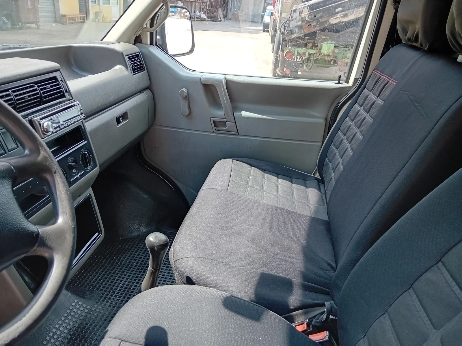 VW T4 товарен - изображение 10