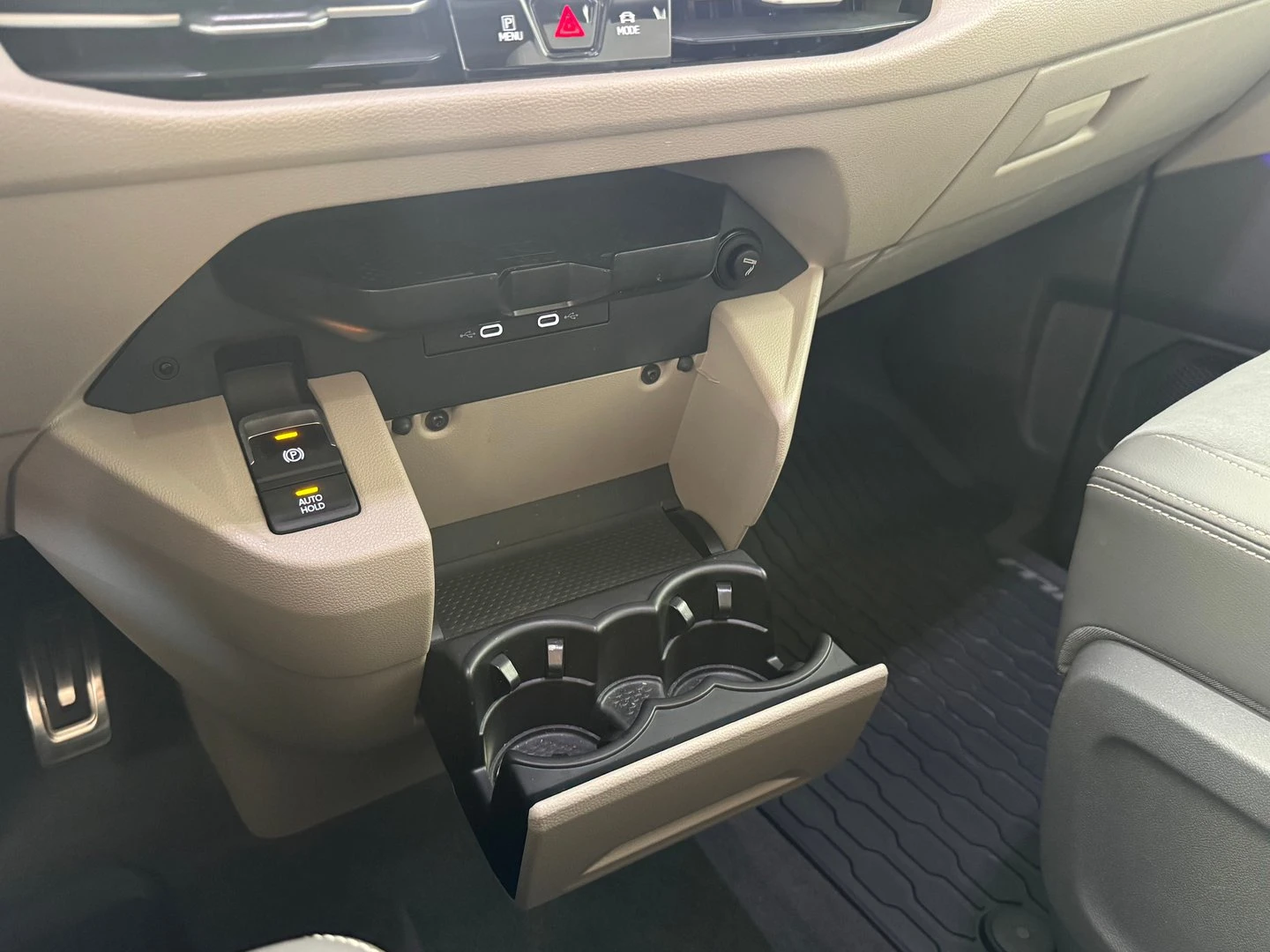 VW Multivan Style L 1.4 eHybrid | Mobile.bg   8