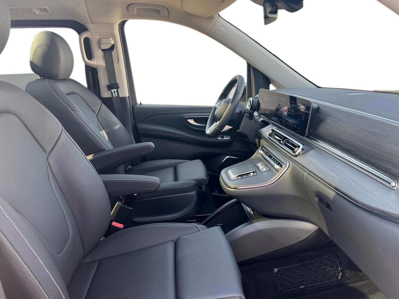 Mercedes-Benz V 300 d 4MATIC AVANTGARDE Lang, снимка 11 - Бусове и автобуси - 55216151