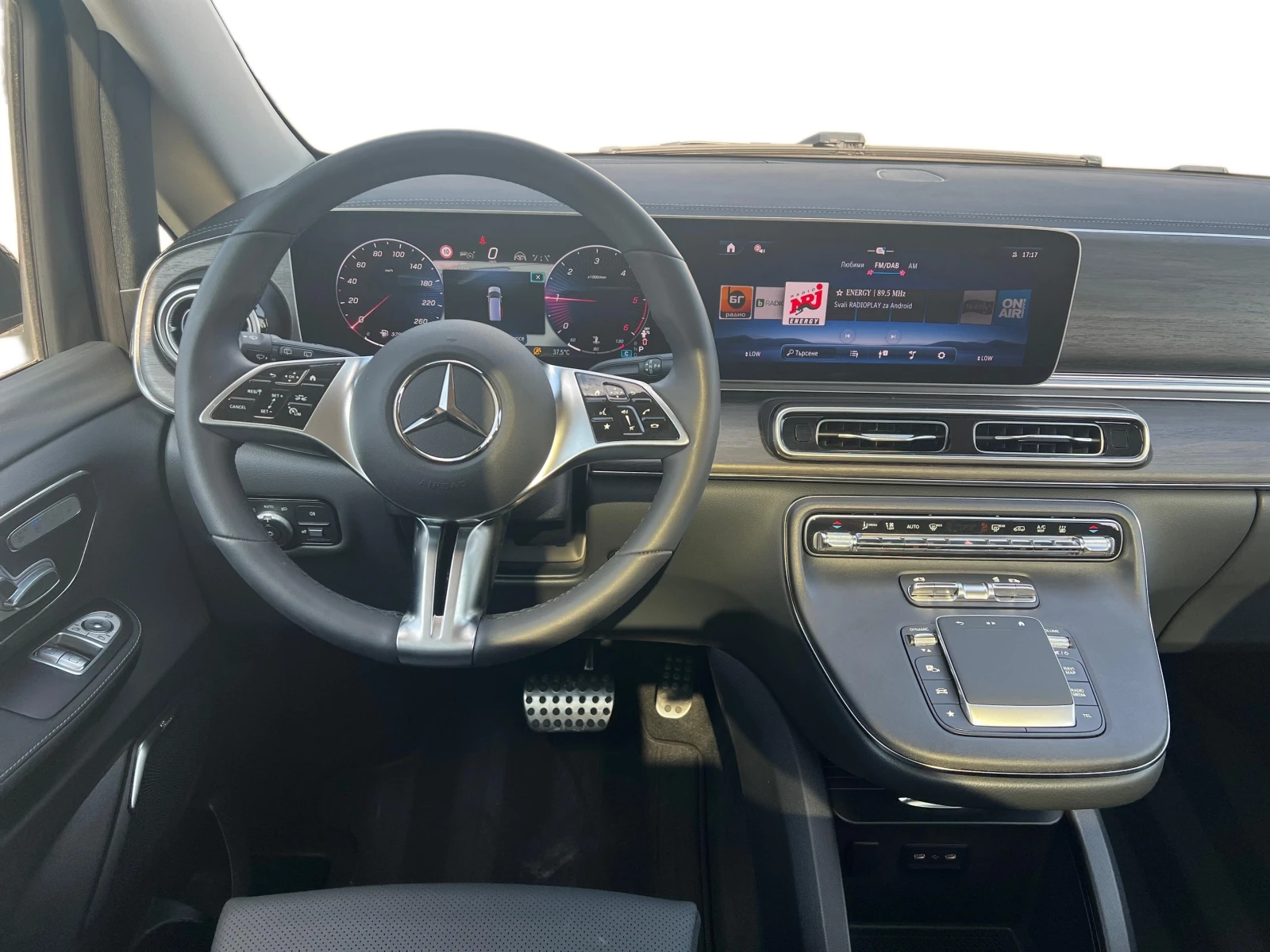 Mercedes-Benz V 300 d 4MATIC AVANTGARDE Lang, снимка 7 - Бусове и автобуси - 55216151