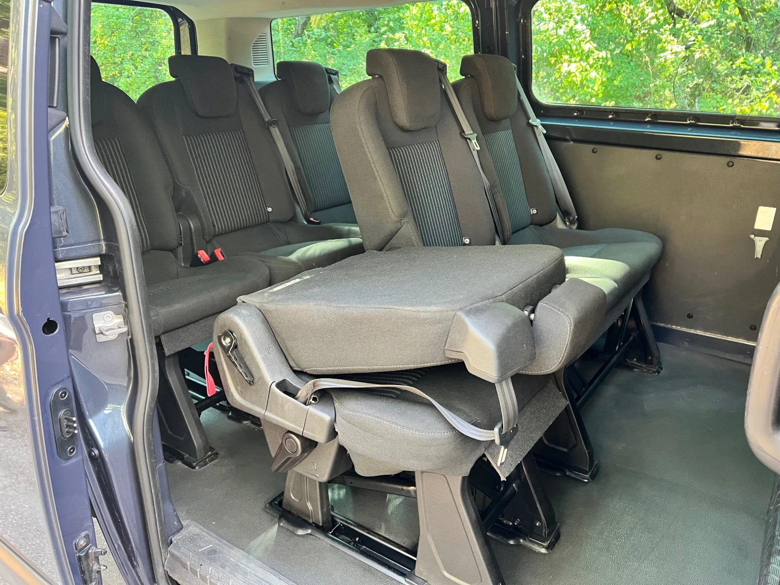 Ford Transit Custom 8+ 1 , снимка 12 - Бусове и автобуси - 55962018