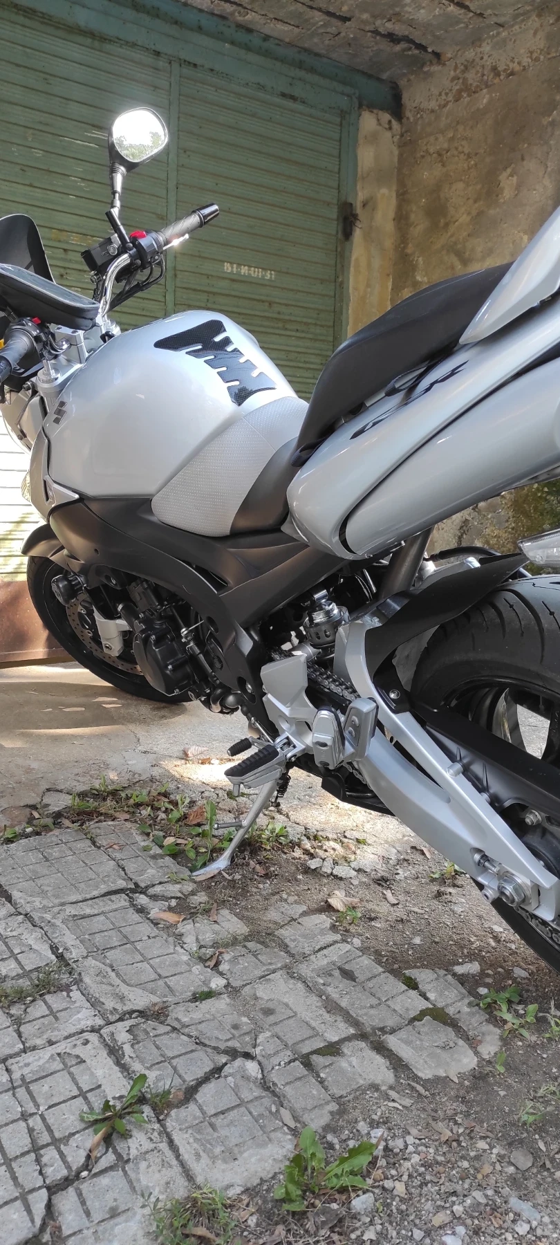 Suzuki Gsr 600 - изображение 3
