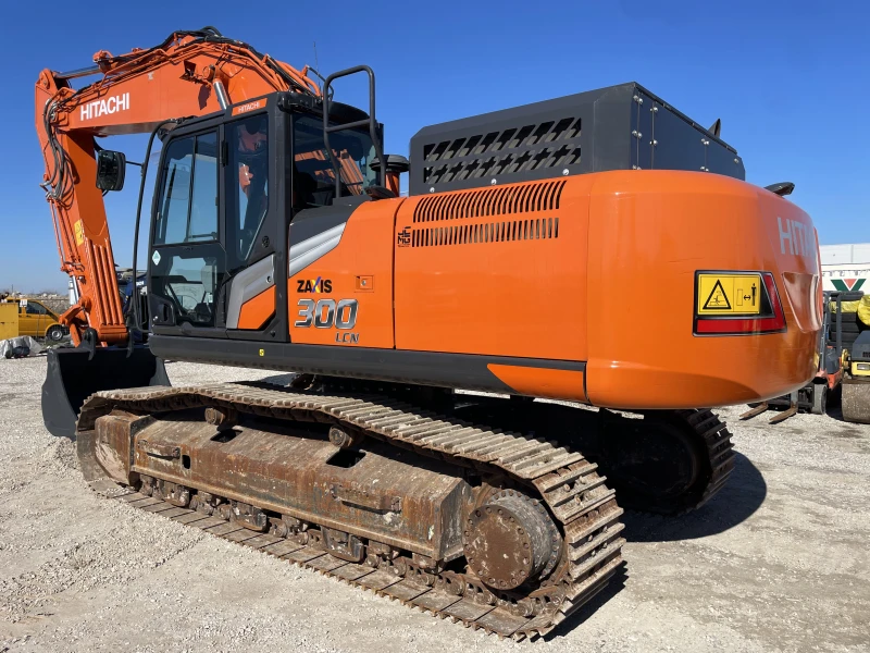 Багер Hitachi ZX 300 LCN-7, снимка 4 - Индустриална техника - 52131254