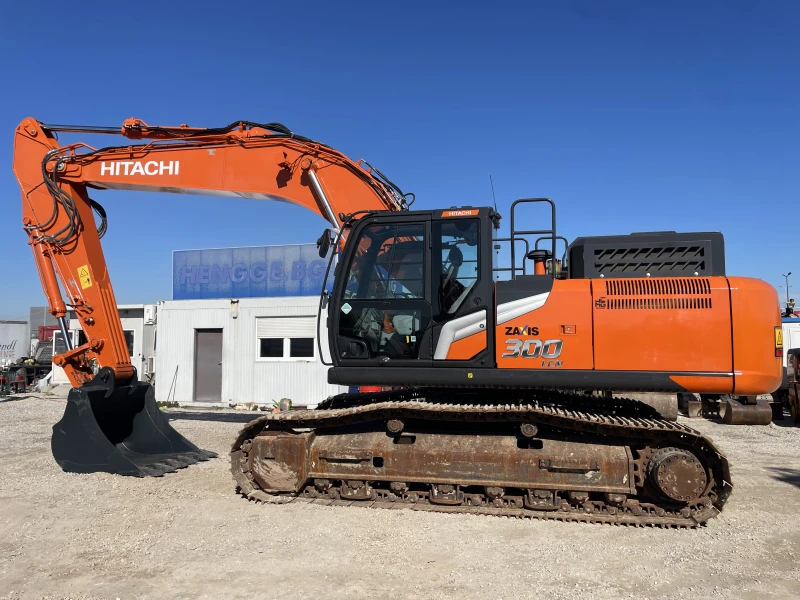 Багер Hitachi ZX 300 LCN-7, снимка 2 - Индустриална техника - 52131254