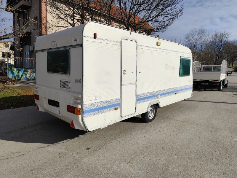 Каравана Adria Unika, снимка 3 - Каравани и кемпери - 52692568