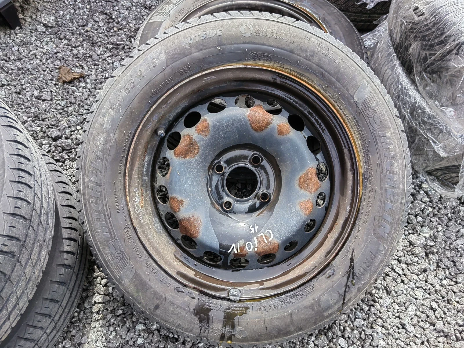    185/65R15  Renault Clio | Mobile.bg   3