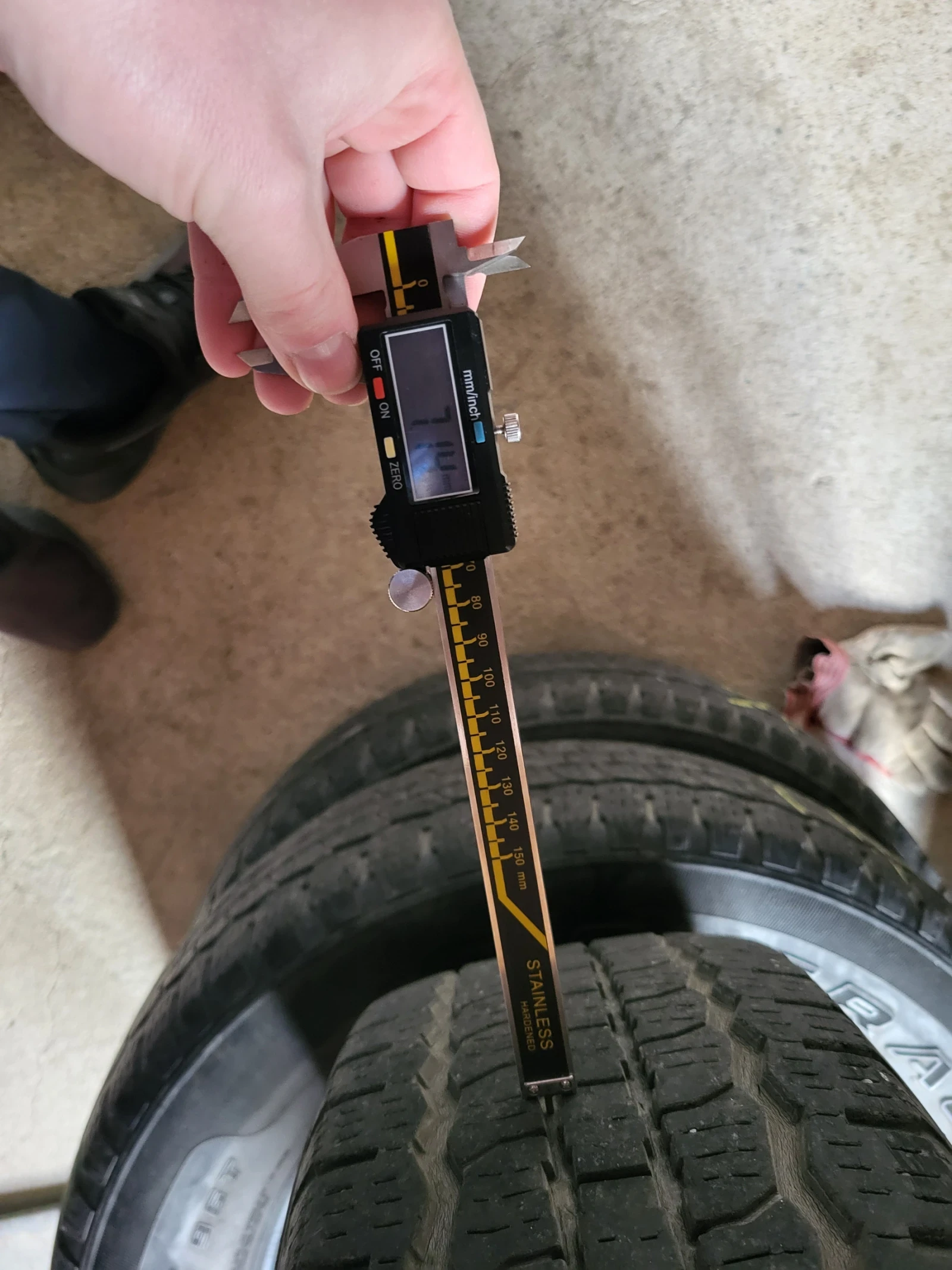 ���� 205/70R15 | Mobile.bg � ����������� 6