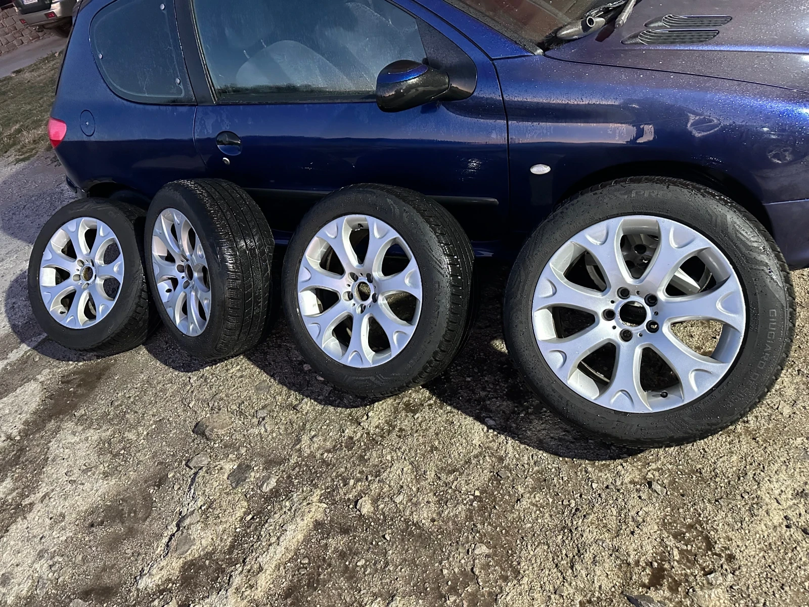 Гуми с джанти Vredestein 255/50R19