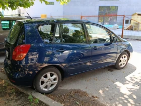 Toyota Corolla verso, снимка 4