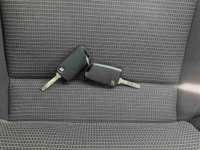 Seat Leon 1.5 TGI AUTOMATIK , снимка 12