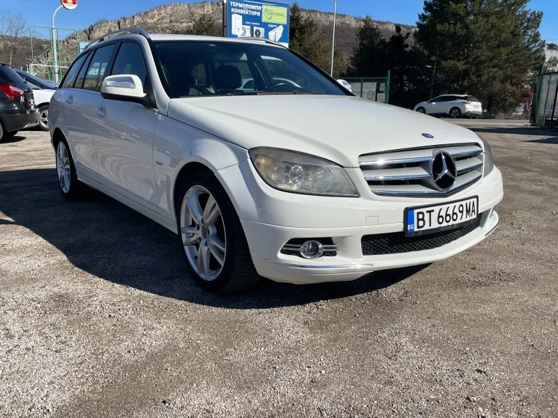 Mercedes-Benz C 220 НОВ ВНОС ИТАЛИЯ, снимка 3 - Автомобили и джипове - 44512684