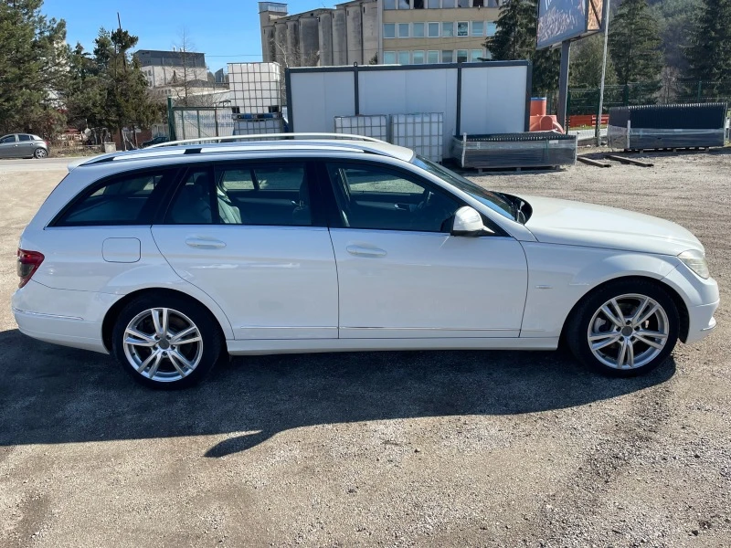 Mercedes-Benz C 220 НОВ ВНОС ИТАЛИЯ, снимка 5 - Автомобили и джипове - 44512684