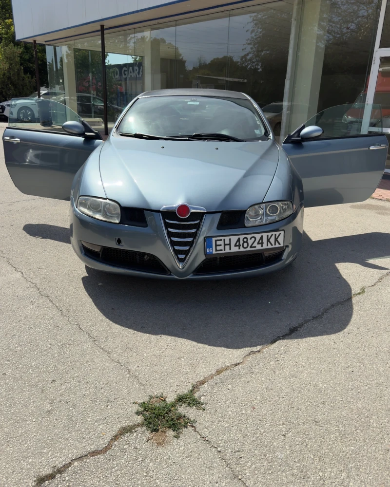 Alfa Romeo Gt, снимка 1 - Автомобили и джипове - 47499415