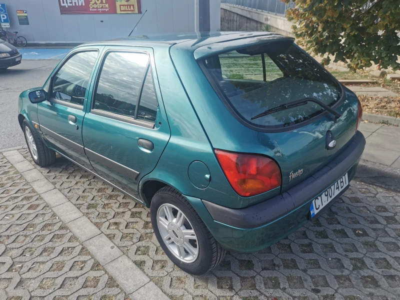 Ford Fiesta 1.8tdi, снимка 5 - Автомобили и джипове - 48695226