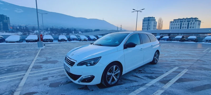 Peugeot 308 Allure 1.6 HDi SW, снимка 3 - Автомобили и джипове - 48963710