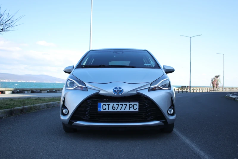 Toyota Yaris 1.5i, снимка 2 - Автомобили и джипове - 48997990