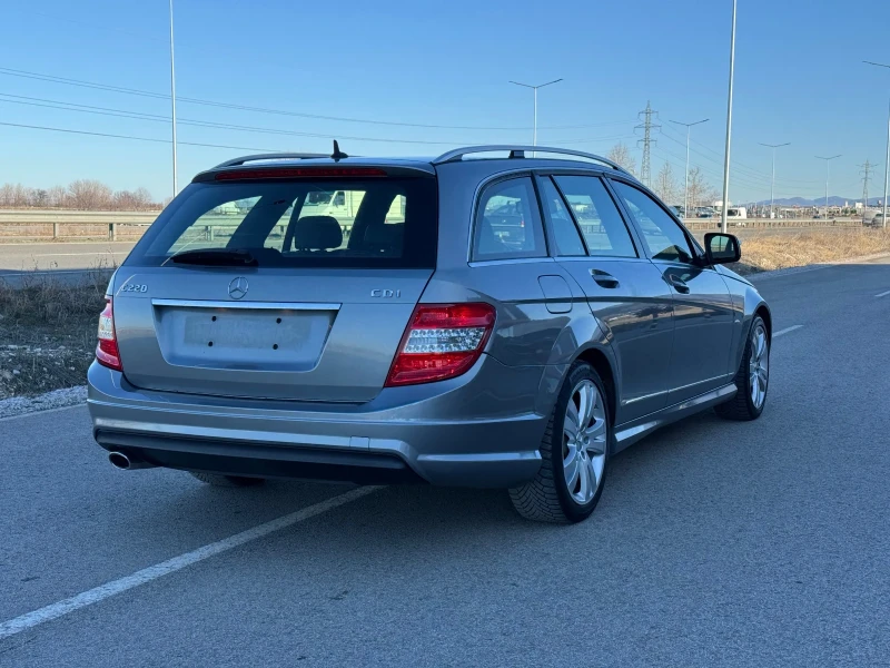 Mercedes-Benz C 220 OM646/AMG/Автомат, снимка 5 - Автомобили и джипове - 49378764