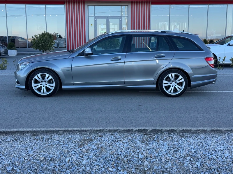 Mercedes-Benz C 220 OM646/AMG/Автомат, снимка 8 - Автомобили и джипове - 49378764