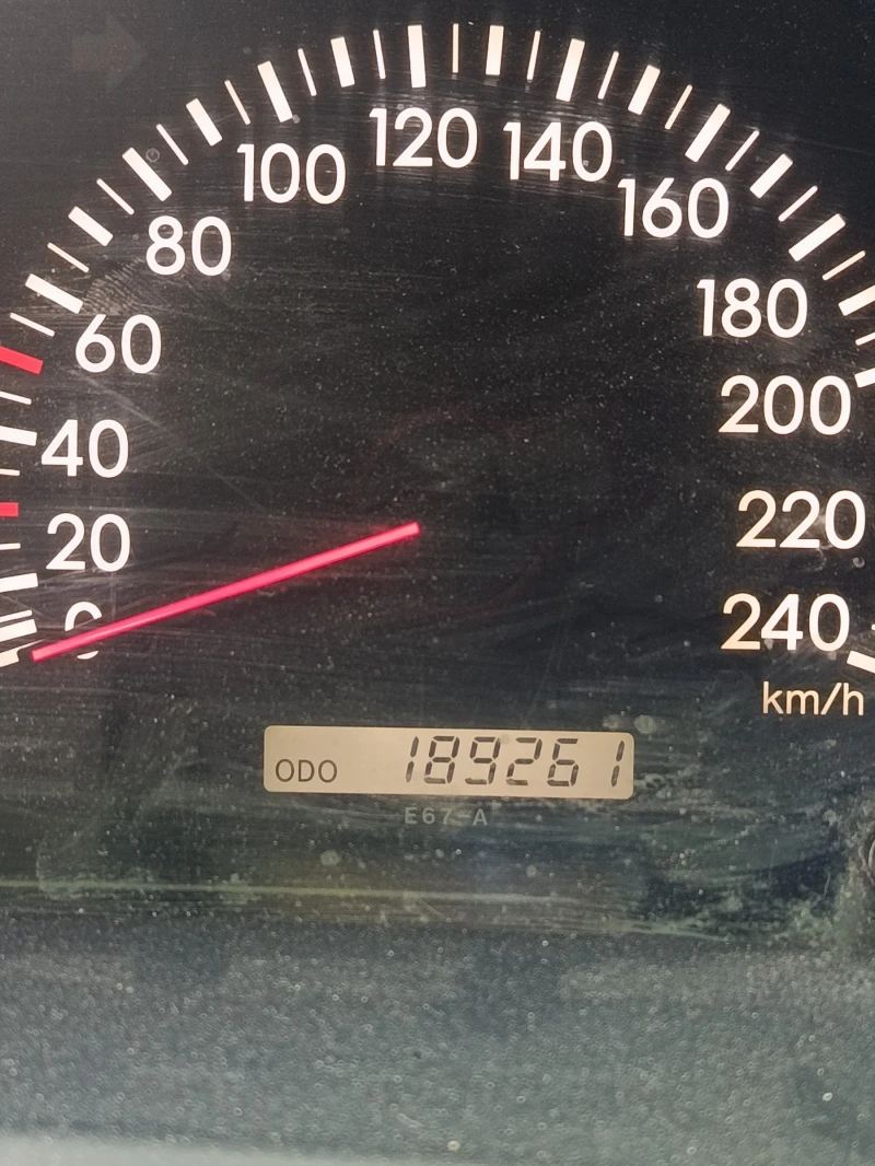 Toyota Corolla verso, снимка 13 - Автомобили и джипове - 52770412