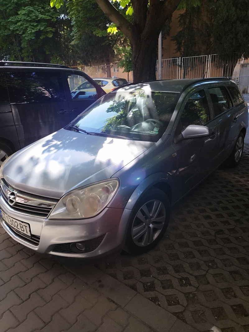 Opel Astra H, снимка 9 - Автомобили и джипове - 51079962