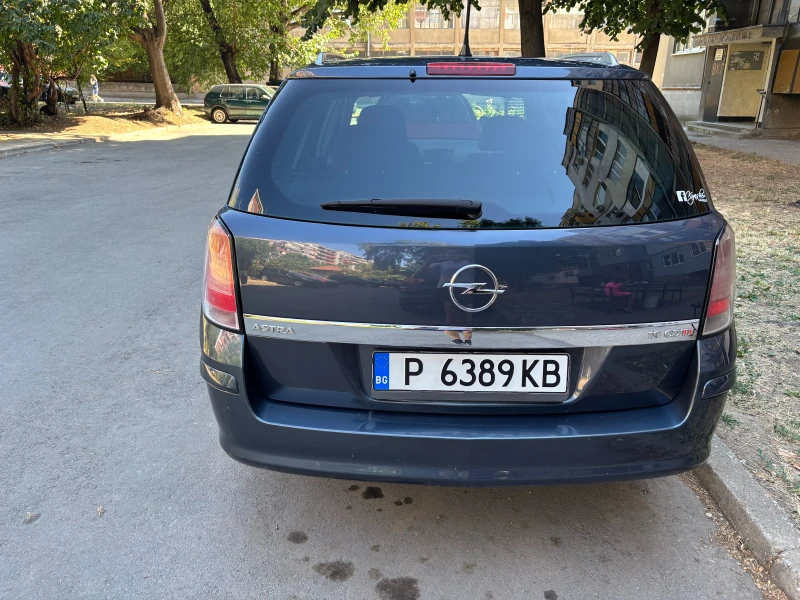 Opel Astra, снимка 8 - Автомобили и джипове - 52347975